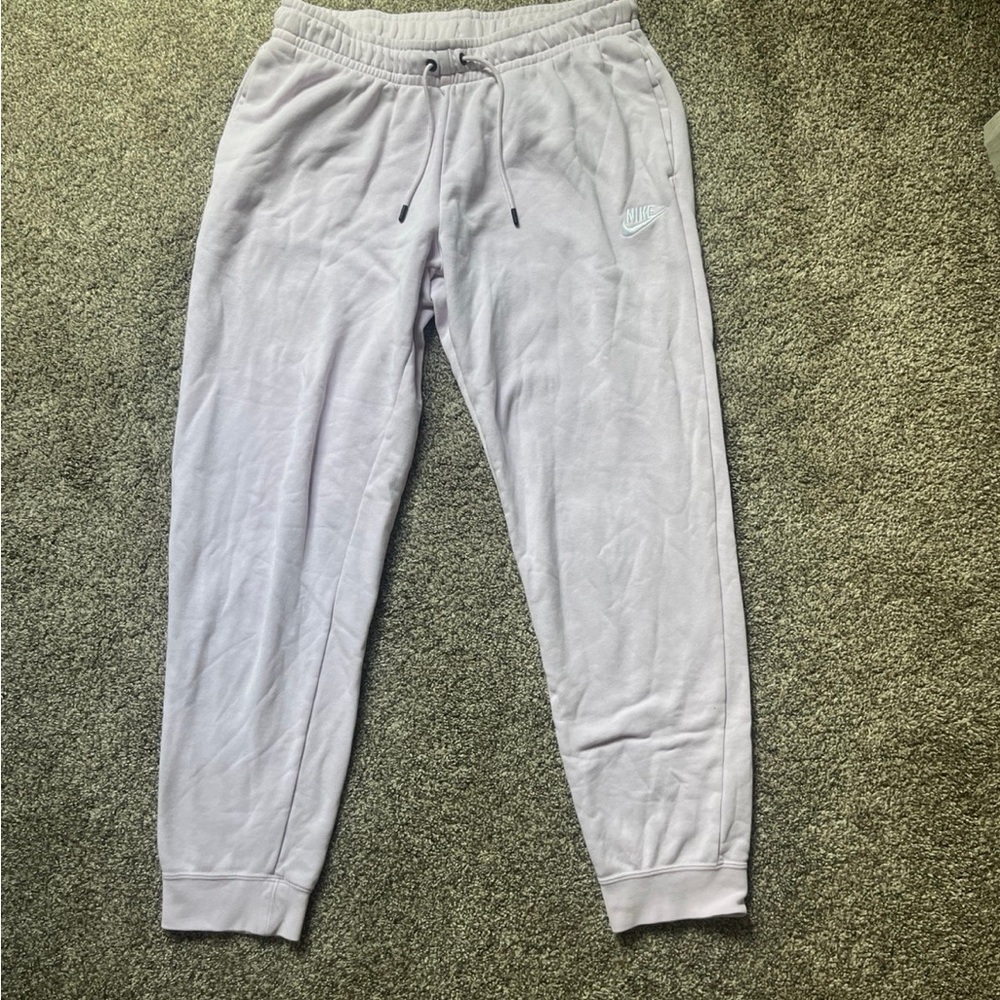 Nike sweatpants purple